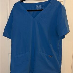 FIGS blue scrub top size XL